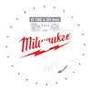 Cirkelsågklinga med tandad kant, texten "Milwaukee" och pilar visar roteringsriktning. Detaljer om storlek ovanför.