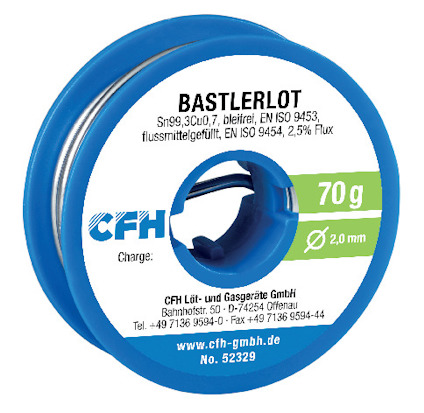 Rulle med blå plast håller lodtråd. Text: "BASTLERLOT", "Sn99,3Cu0,7, bleifrei, EN ISO 9453", "CFH", vikt och diameter.