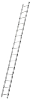 Aluminiumstege med tio steg lutad mot en vit bakgrund.