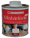 Röd burk med texten "Herdins Köksbänksolja Plus", "Ofärgad", och "500 ml".
