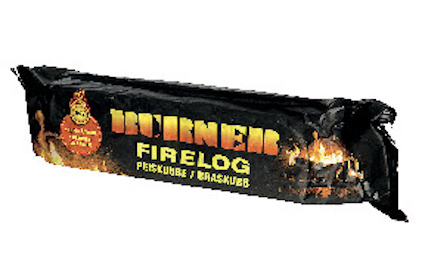 Svart förpackning med texten "Burner Firelog Peiskubbe/Braskubb" och en eldsymbol.